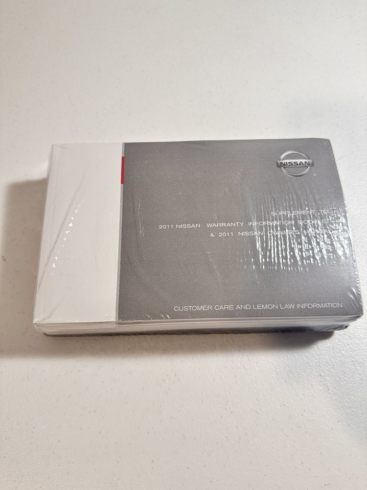 2011 Nissan Versa Owners Manual Sealed