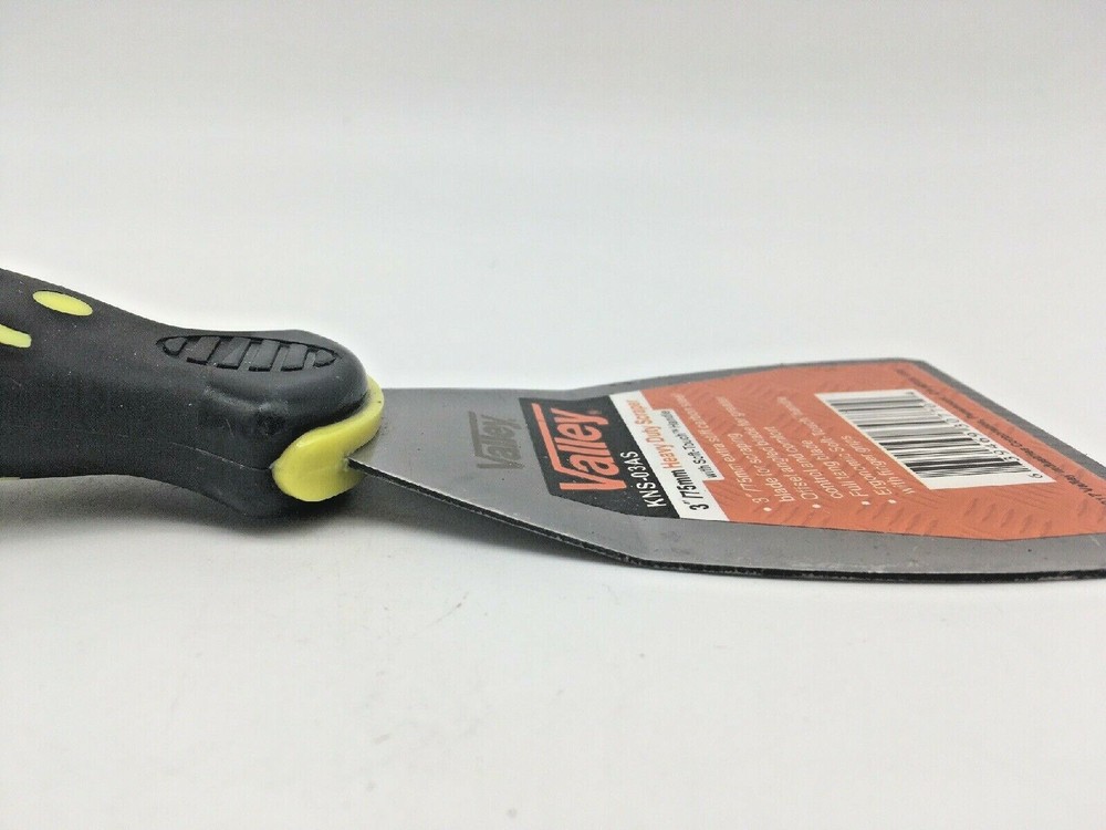 3” Offset Heavy Duty Scraper Soft-Touch Plastic Handle