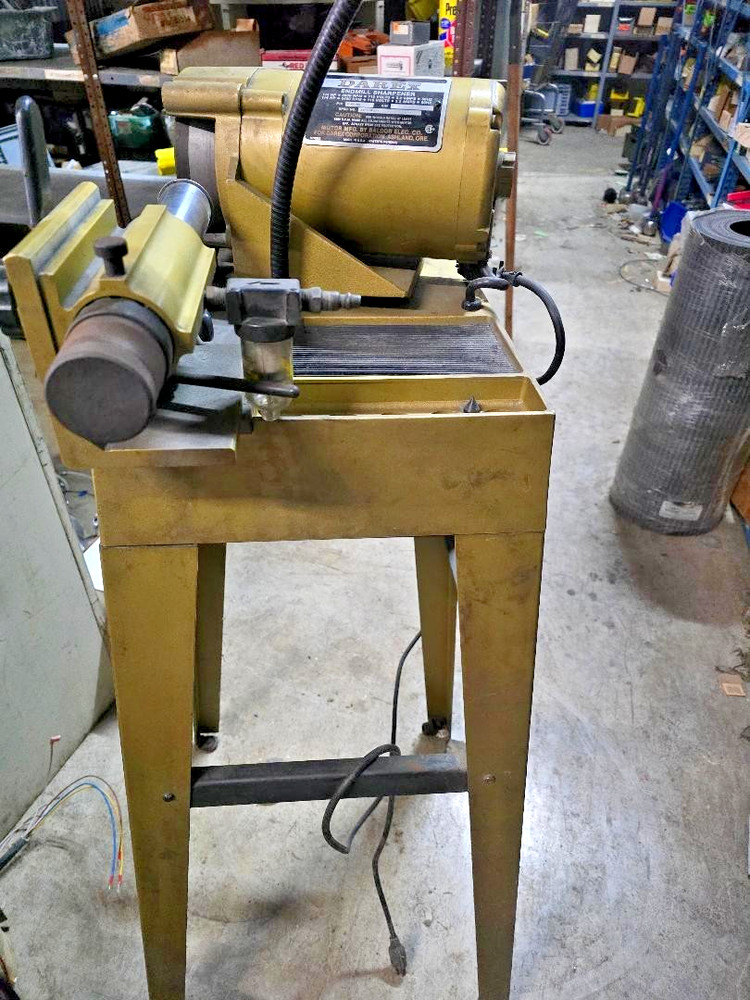 GREAT SHAPE USED DAREX ENDMILL SHARPENER E-85/90 NO COLLETS