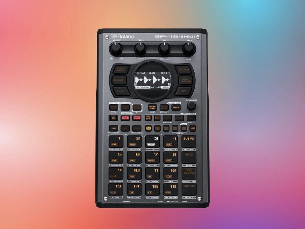 ROLAND SP-404 MK 2 Sampler Beatmaking Machine
