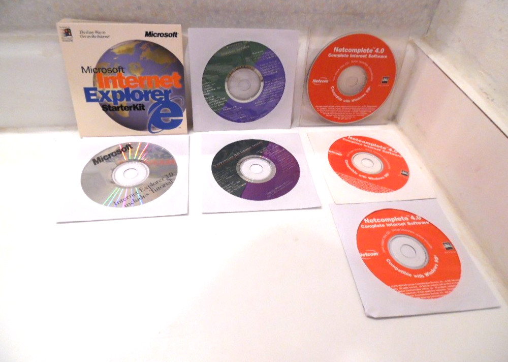 7 Vintage Internet Service Software CDs - SWBell, Netcomplete, Internet Explorer