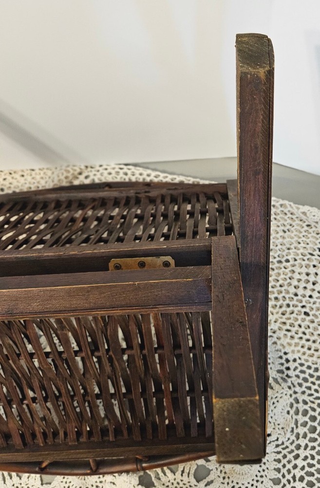 Bamboo Folding Magazine Rack. Vtg
