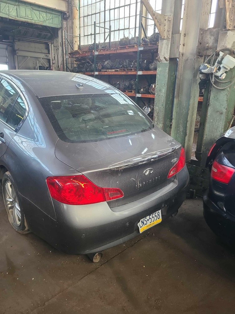 10-13 INFINITI G37 CONTROL PANEL UNDER NAV SCREEN OEM 3.7L