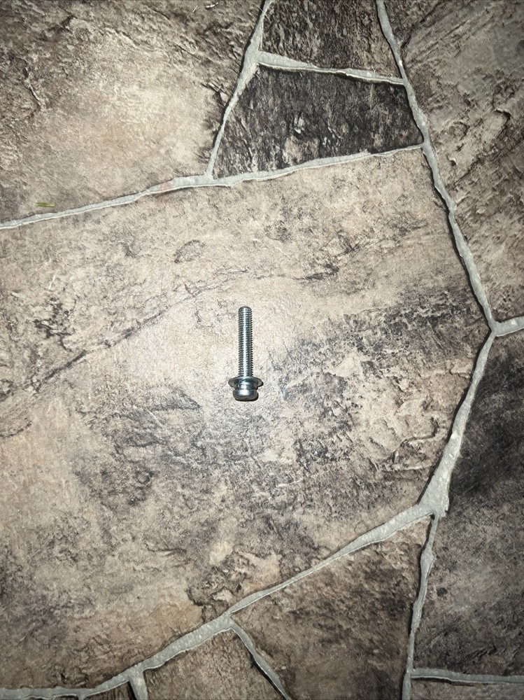 1/4 Bolt USED