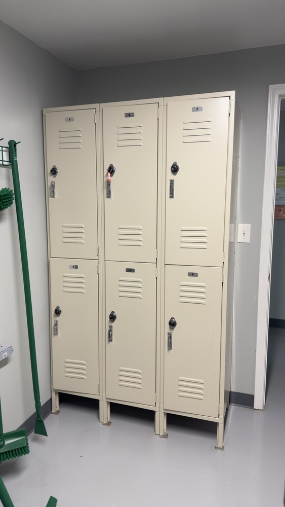 Professional 6-Tier Metal Lockers