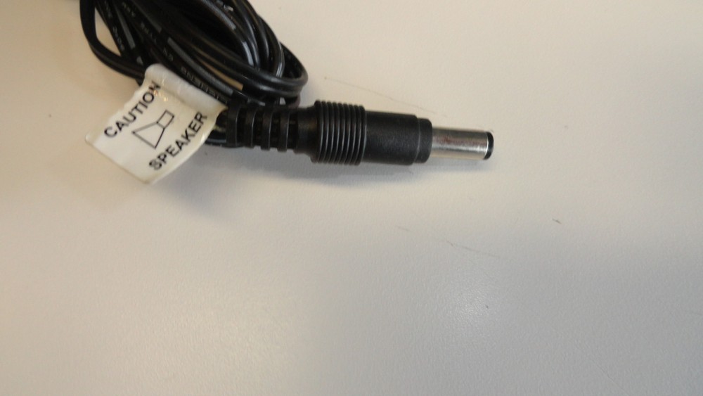 ZZ1: LEI 411205r03ct Power Adapter