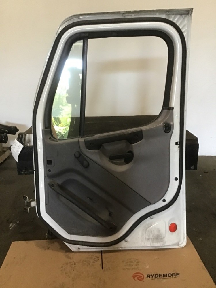 FREIGHTLINER M2 Door Assembly Tag# 1065024