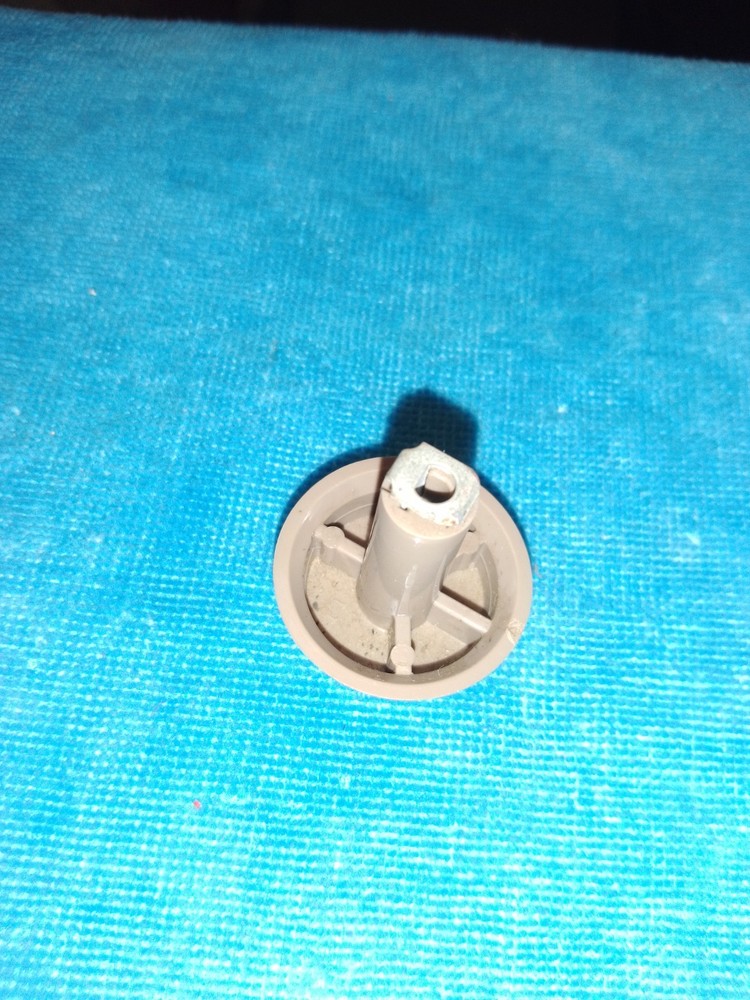 NOS RCA TELEVISION CONTROL KNOB - 1950's CTC5 ?