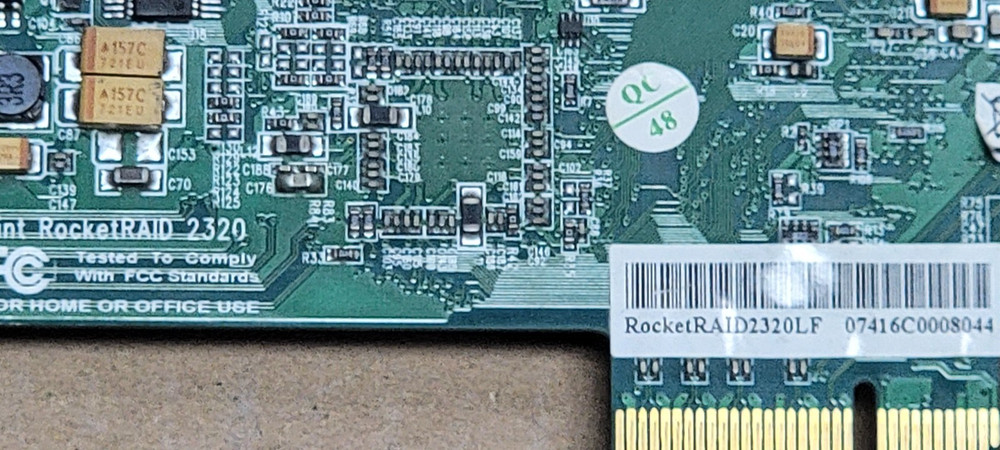 HighPoint RocketRAID 2320 PCI-Express to SATAII Card