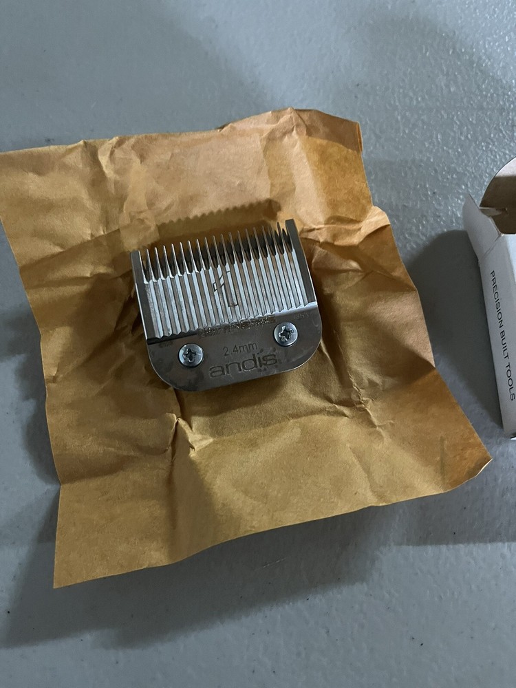 Andis Ultraedge CM-4 1 2.4mm Clipper Blade