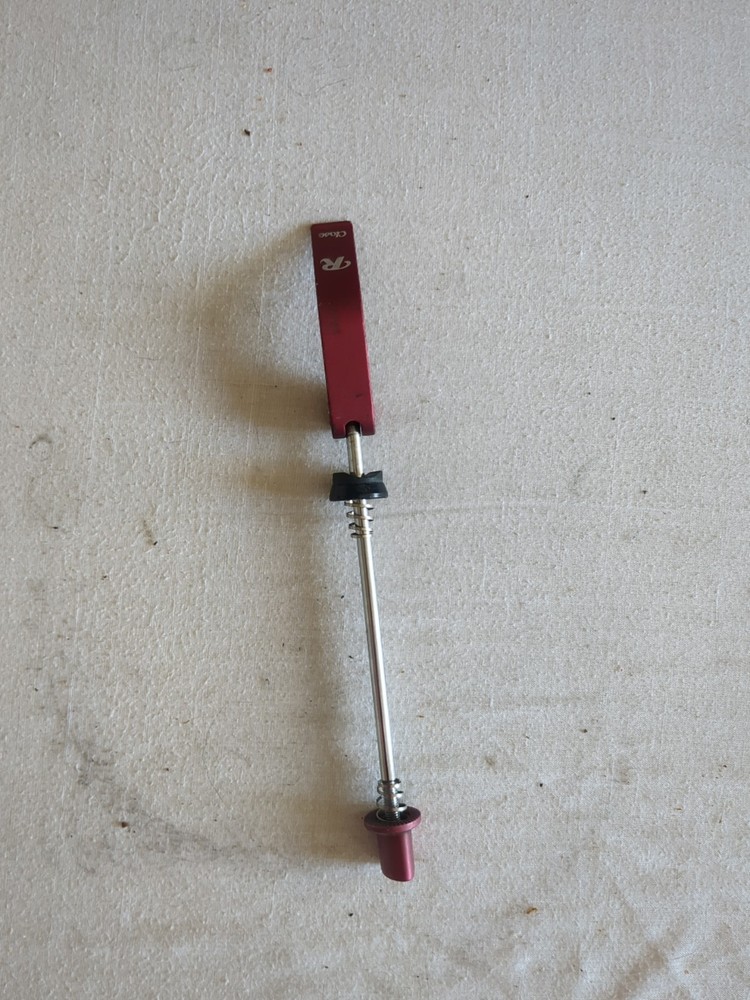 Rolf Red Front Quick Release Skewer