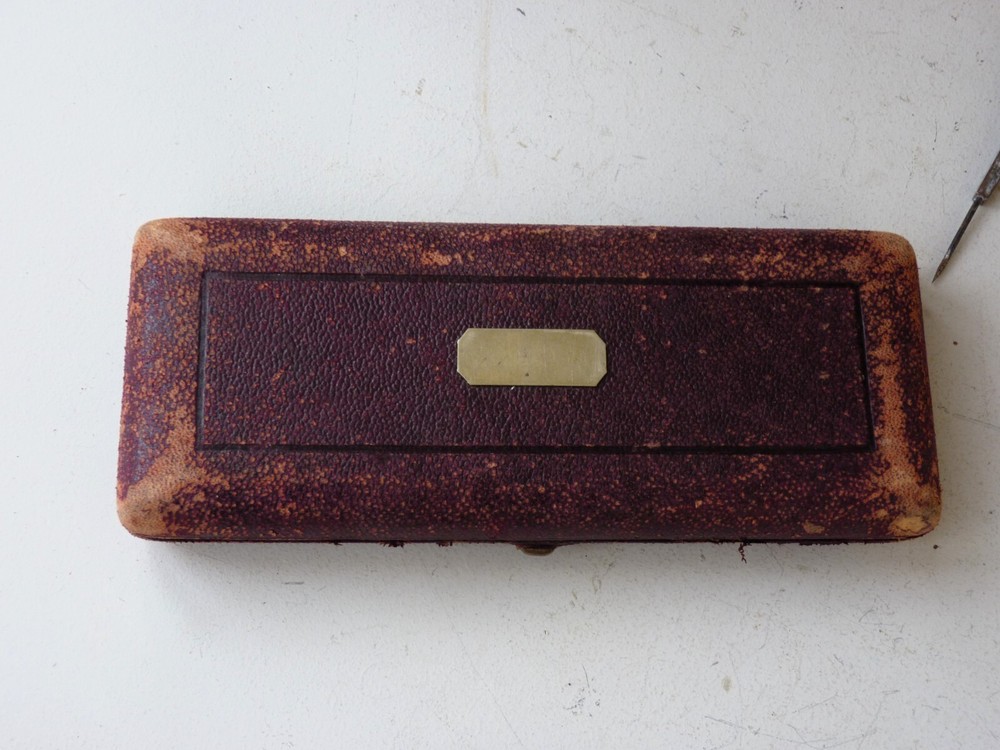 Drawing set & Compass Reeves ? Vintage Drawing tools