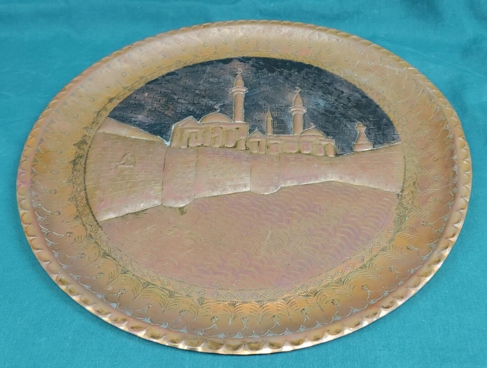 Old Vintage Handmade Middle Eastern Hammered Copper Decorative Serving Tray