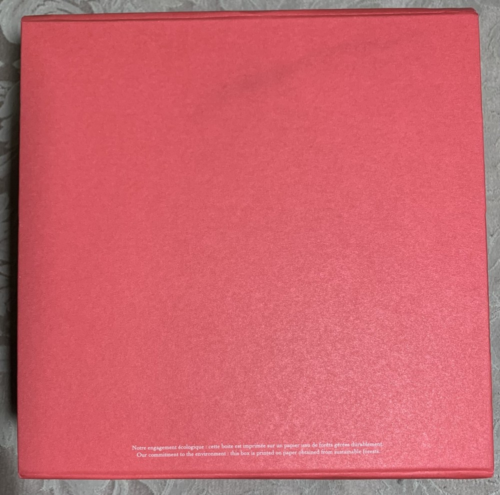 L'Occitane 1 Empty gift box wrapping kit -Different designs to choose from *NEW*