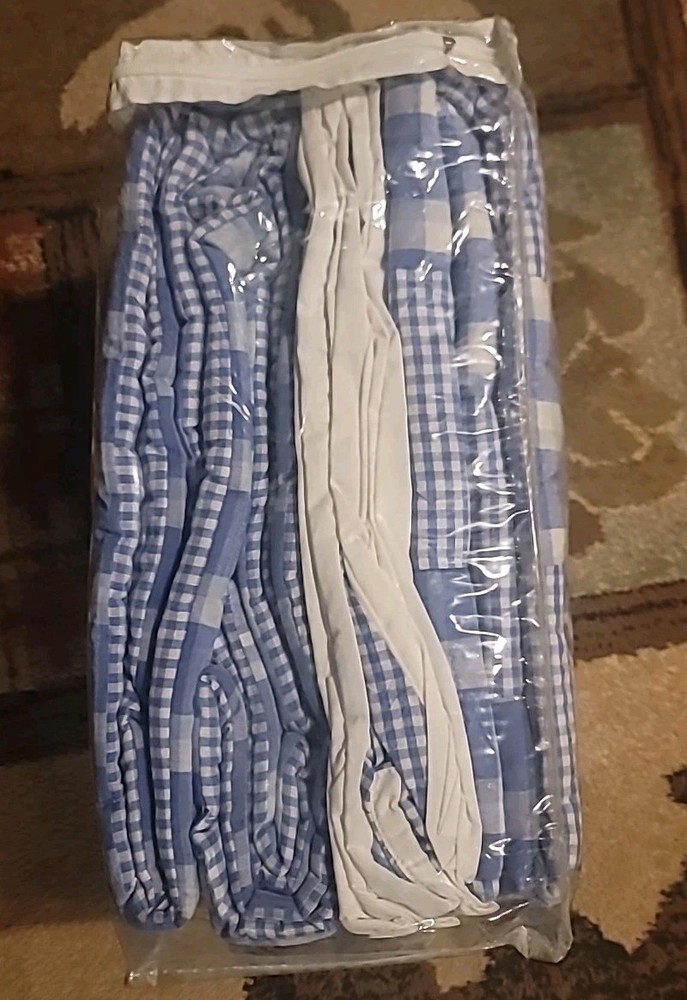 blue plaid crib comforter (new)