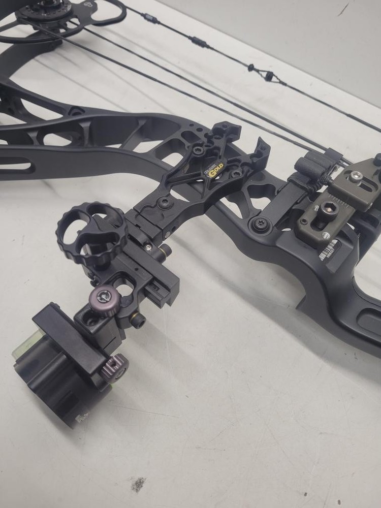 BOWTECH SOLUTION 70IB DRAW W CAS (P03048978)