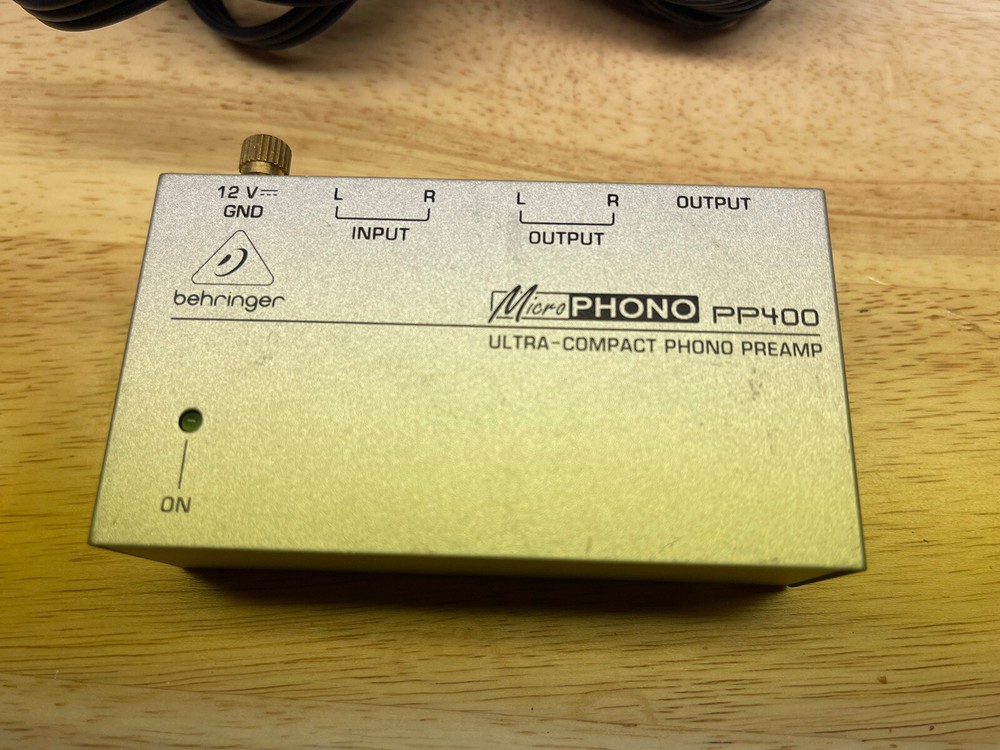 Microphono Behringer preamp - Vinyl/Turntable