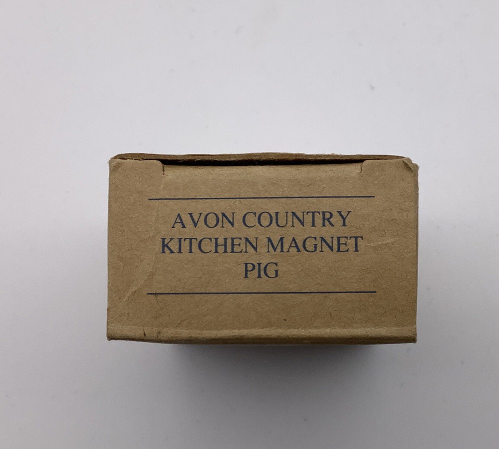 Avon Country Kitchen Pig HOG Magnet 385