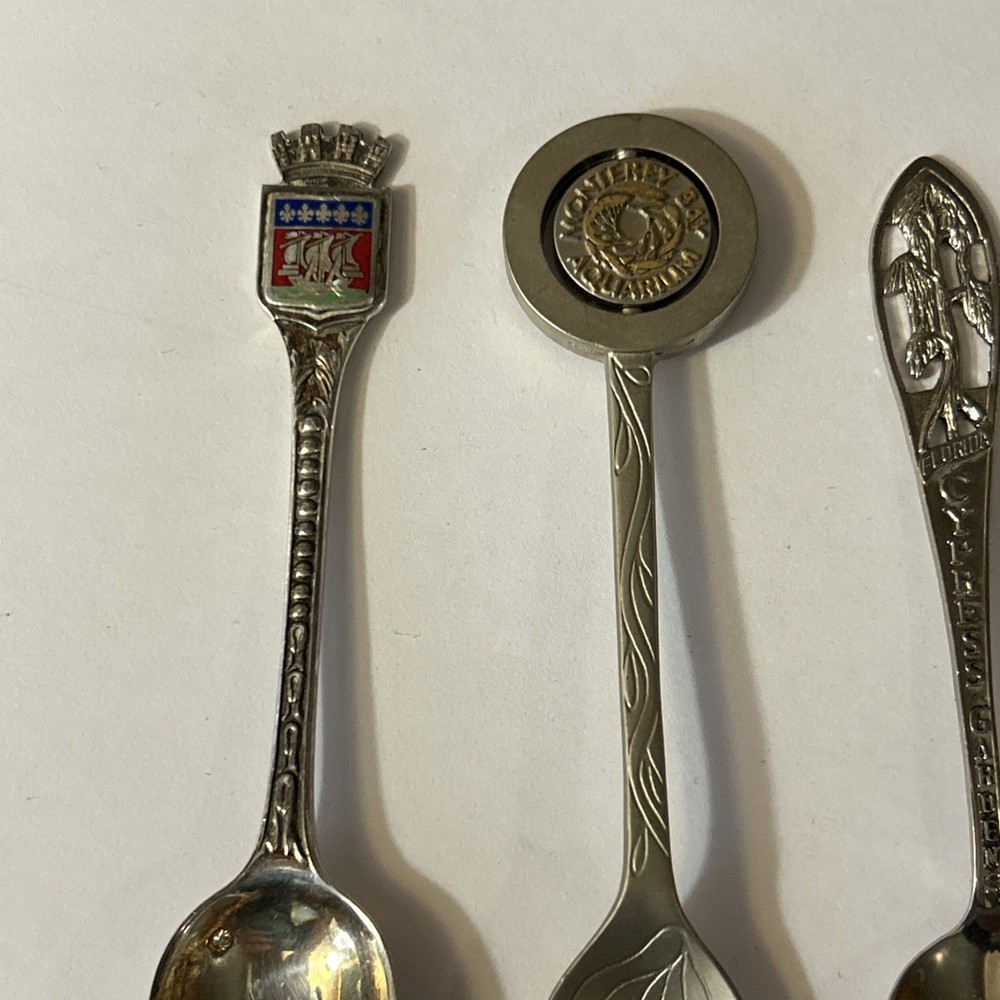 Lot 20 Vintage Souvenir Spoon Collection E37