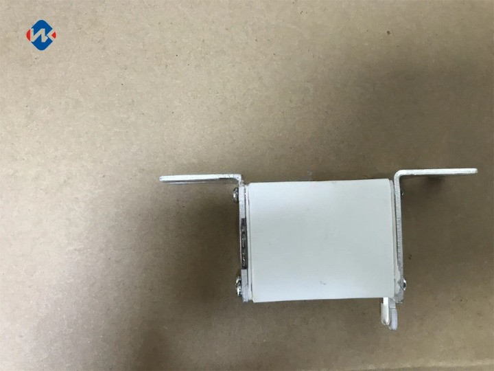 FOR BUSSMANN 170M1409 Fuse 16A 690V