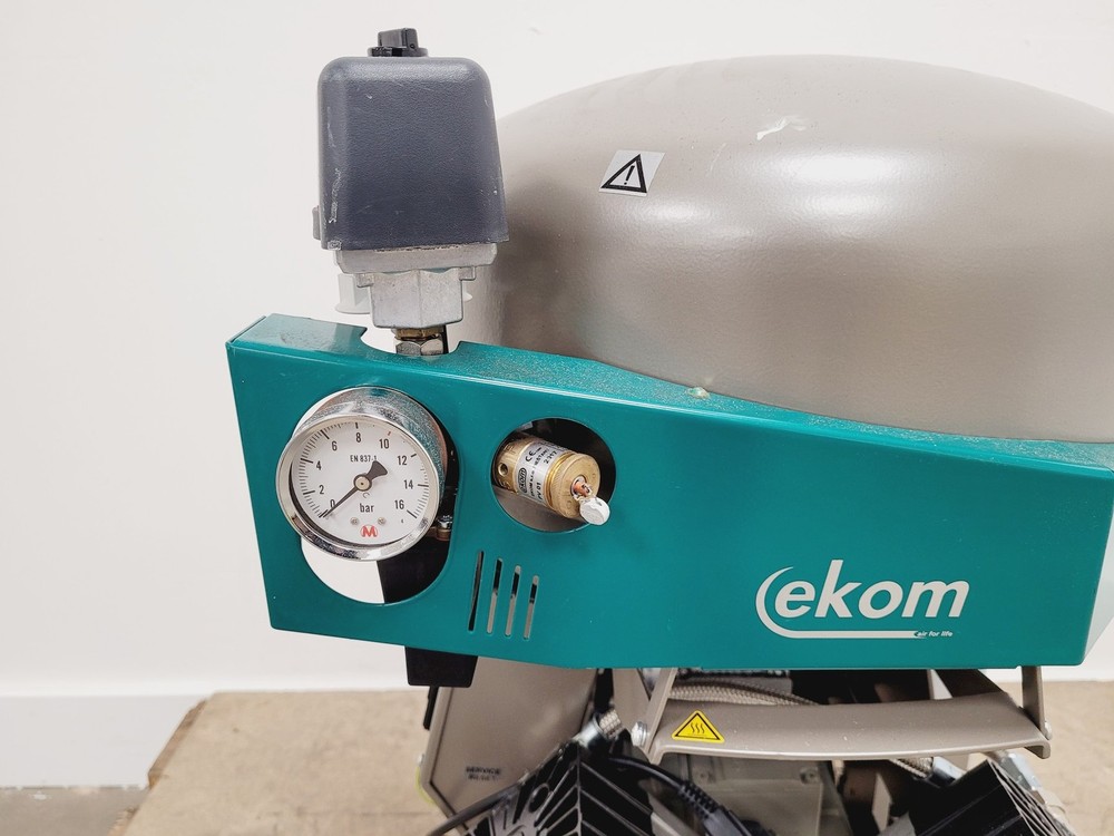 Ekom DK50 2VS/M Air Compressor W/ Enclosure Lab
