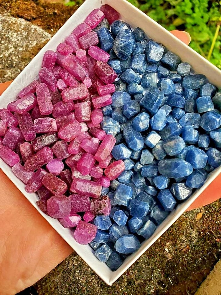 Natural Unheated Ruby Raw + Sapphire Mix Rough 10Pcs-Ruby | 10Pcs-Sapphire