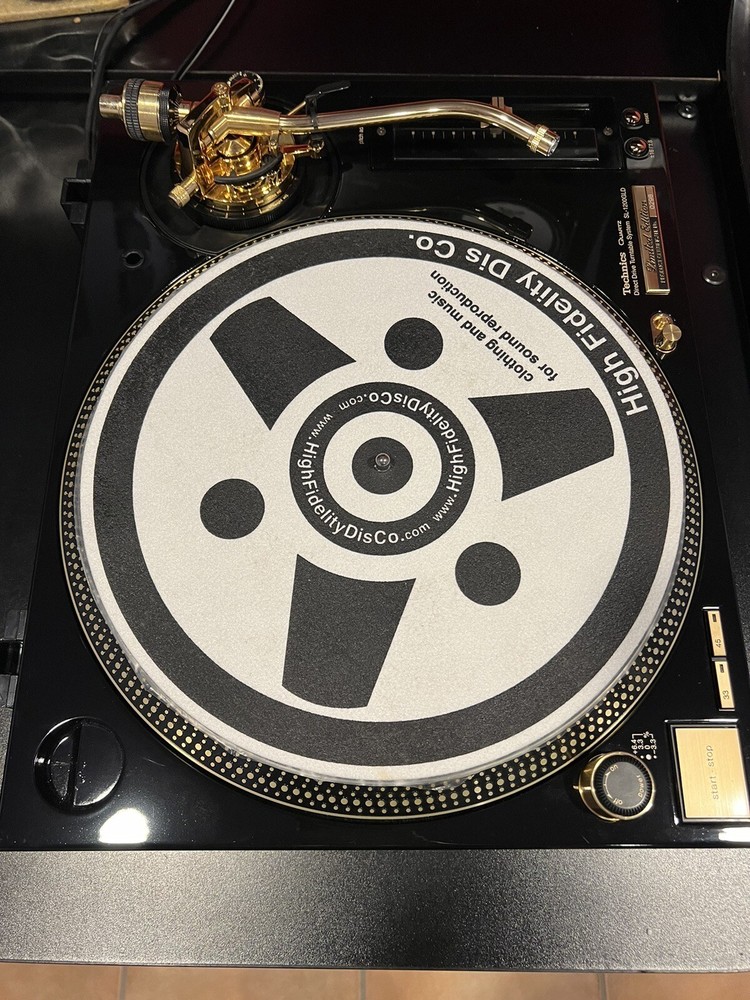 TECHNICS SL-1200 GLD Limited Gold Edition (open box)