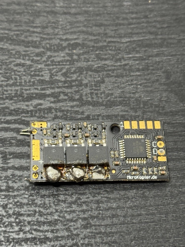 2 - BL-Ctrl V2.0 Mikrocopter Brushless Speed controllers ( Quantity 2)