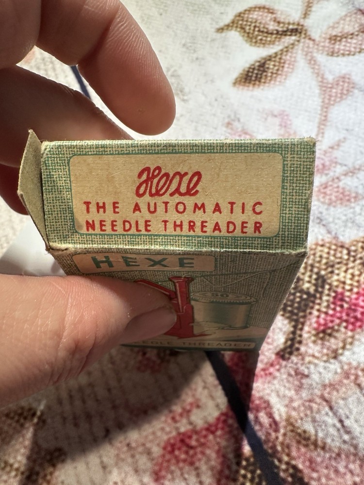 Vintage Witch Automatic Needle Threader lnstructions Germany