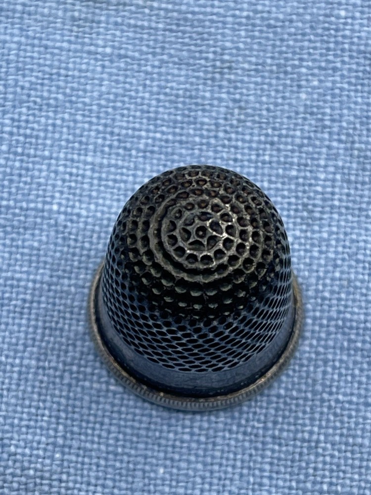 Antique Thimble Set Silver Engraved Initials # 1 S.A. & # 6 A.L.E