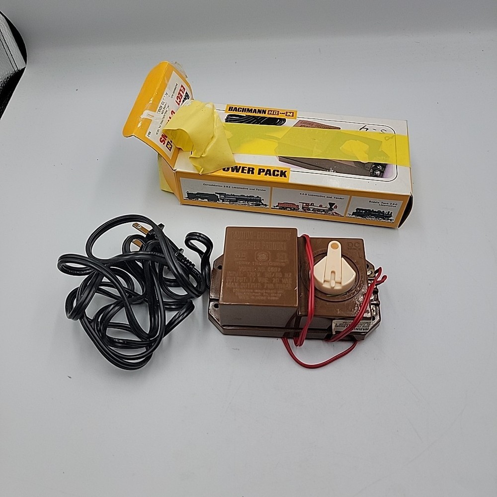 Bachman Hobby Transformer HO & N Scale #6607 Pre-owned