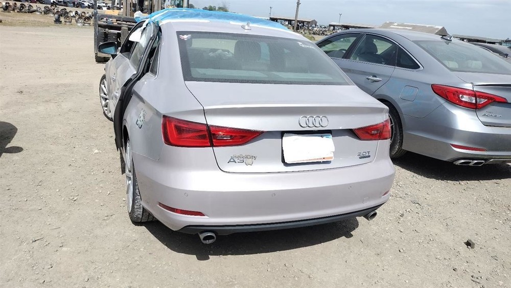 RIGHT REAR DOOR WINDOW REGULATOR OEM 2018 A3 AUDI