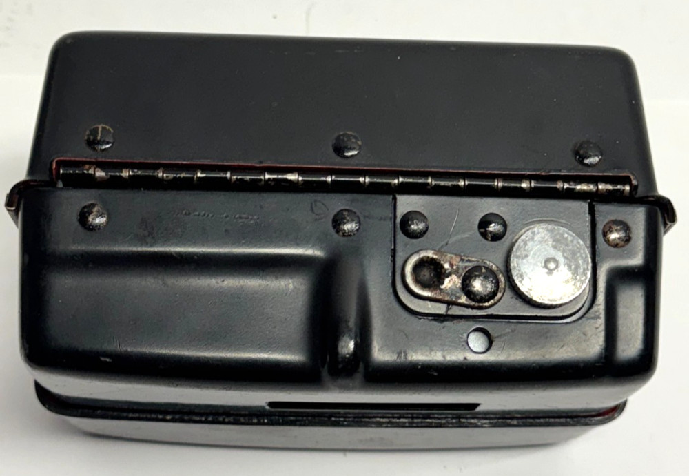 Vintage Kodak Instamatic 714 Camera And Case UNTESTED