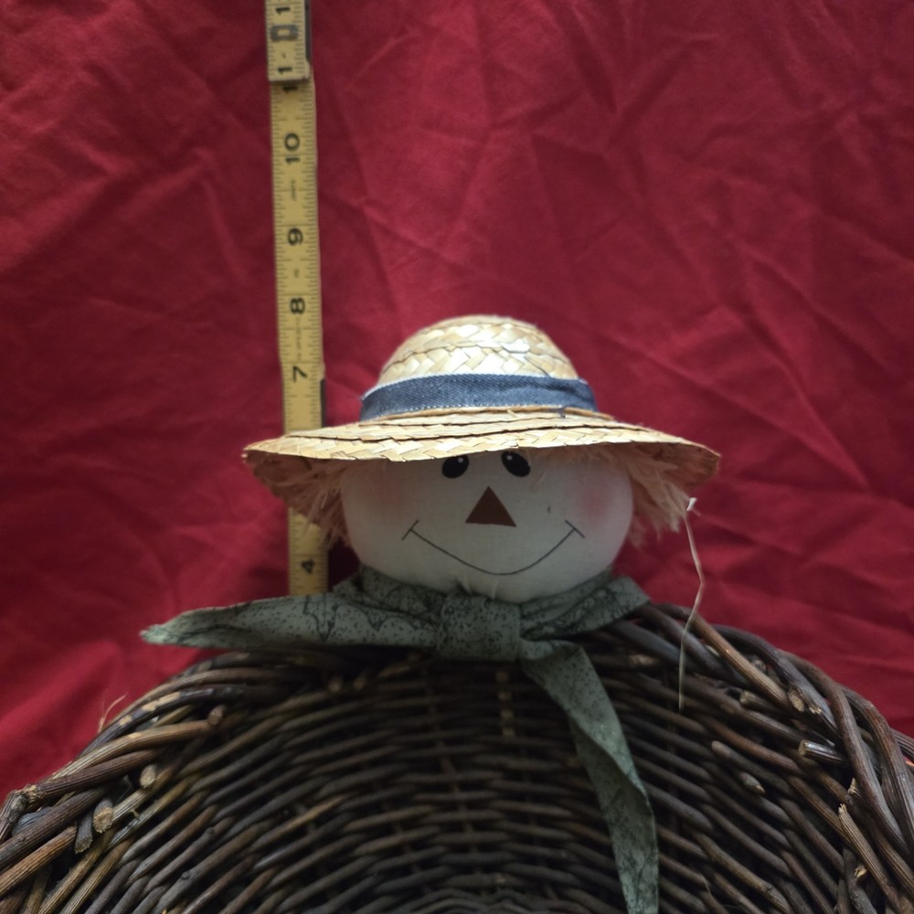 Scarecrow Sitter Basket
