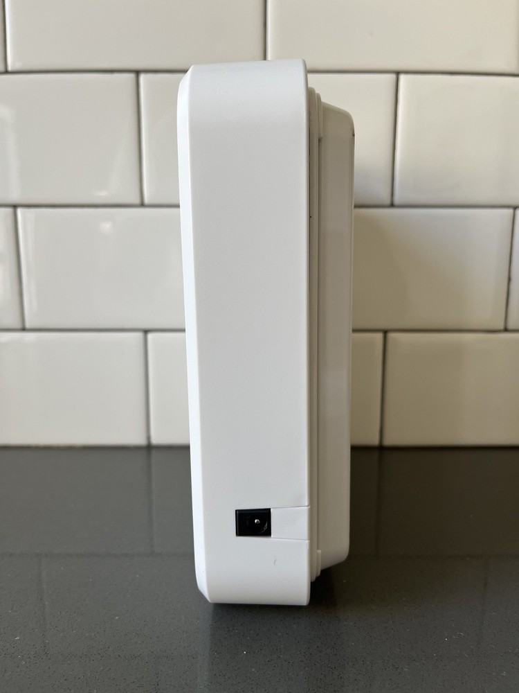 Rachio 16-Zone Smart Sprinkler Controller 16ZULW-C - Unit Only