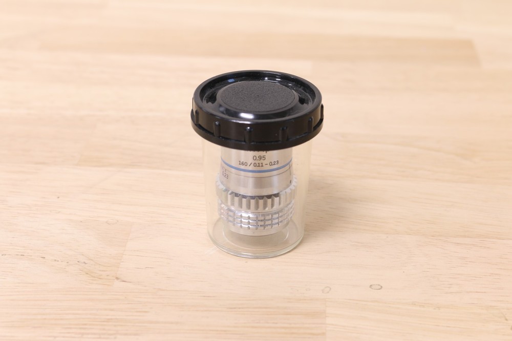 Olympus SPlanApo 40x/0.95 160 Microscope Objective