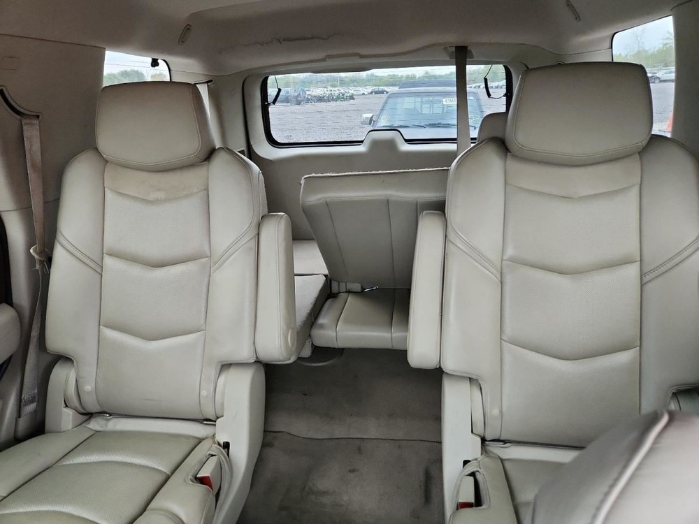 ESCALADE 2015 Air Shutter 2104375