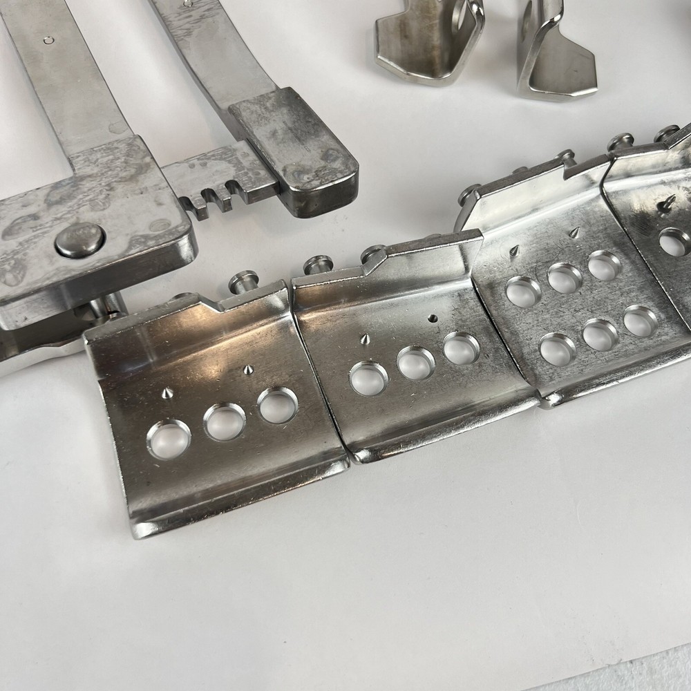 Pilling And More Retractor Spreader Set