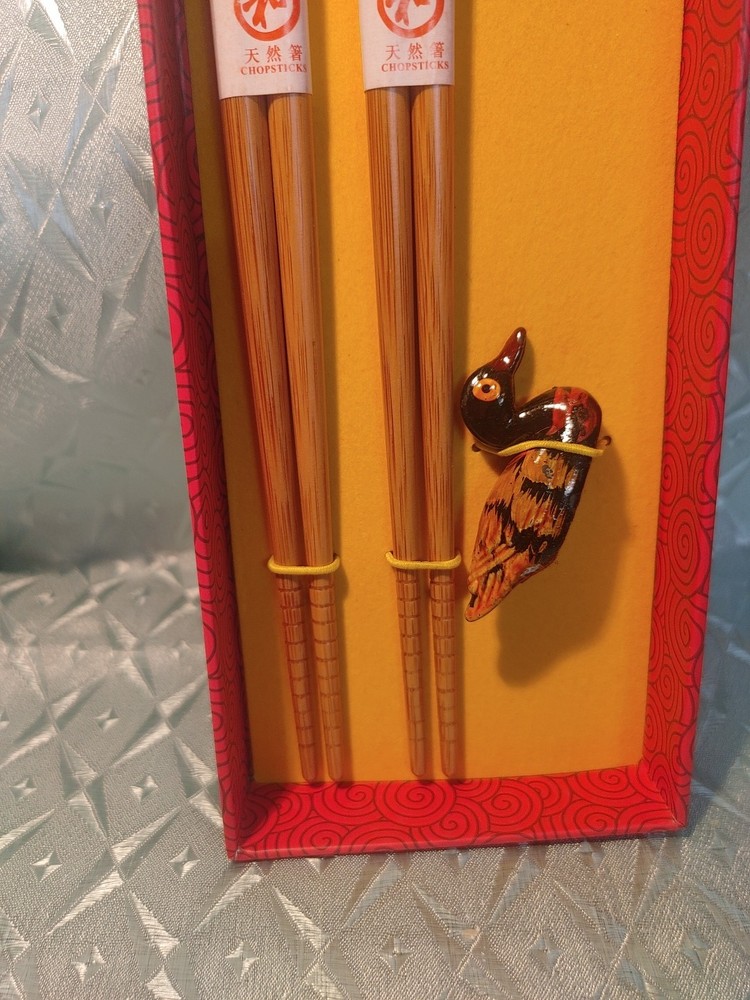 2 Sets Chopsticks And Ceramic Ducks
