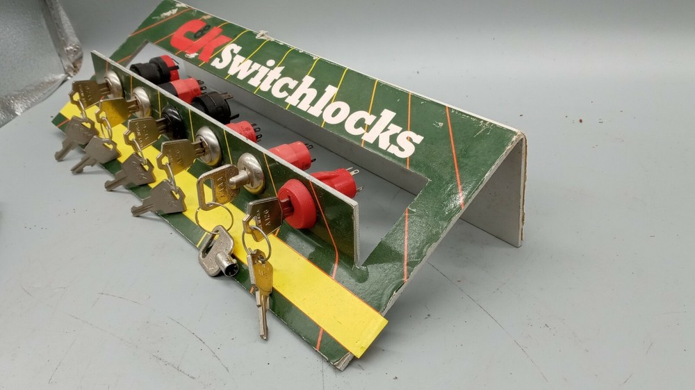 6 NOS C & K KEYED SWITCH LOCKS / SWITCHLOCKS