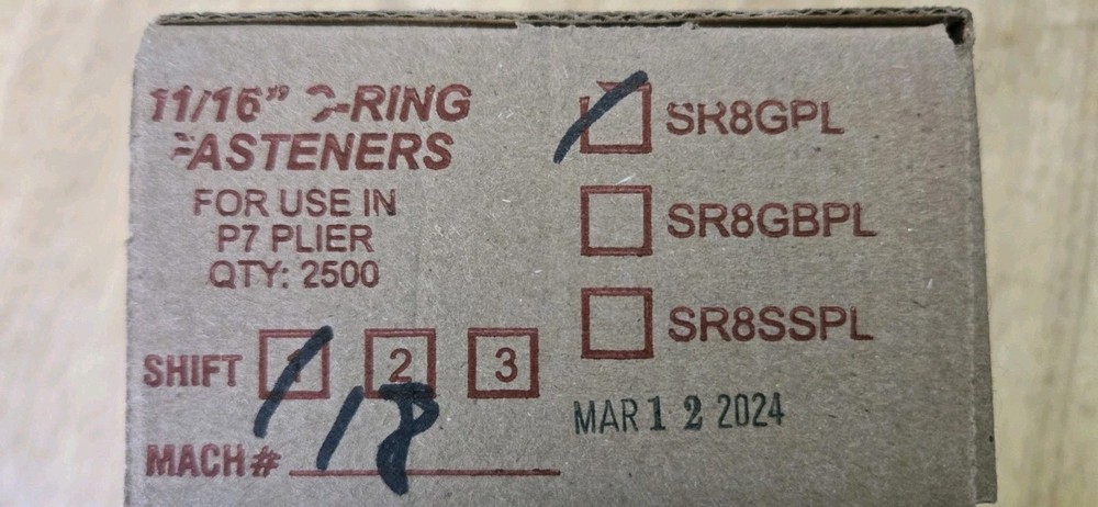 BOX 2500pcs 11/16" C-Ring Fasteners Staples SR8GPL