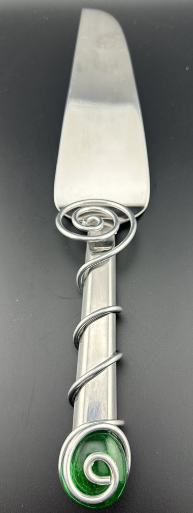 Dary Rees Original Cake / Pie Server 11' x  2" Excellent condition - Glass Beads