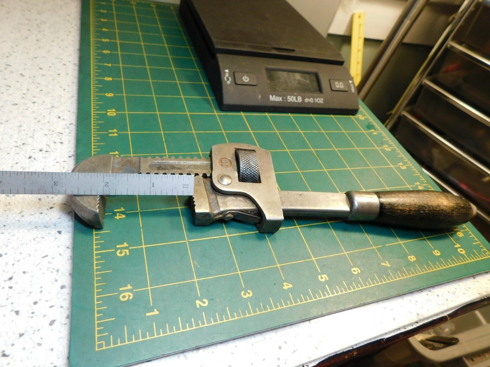 Vtg. Unmarked 10" Adjustable Tool, Wood Handle Pipe Wrench