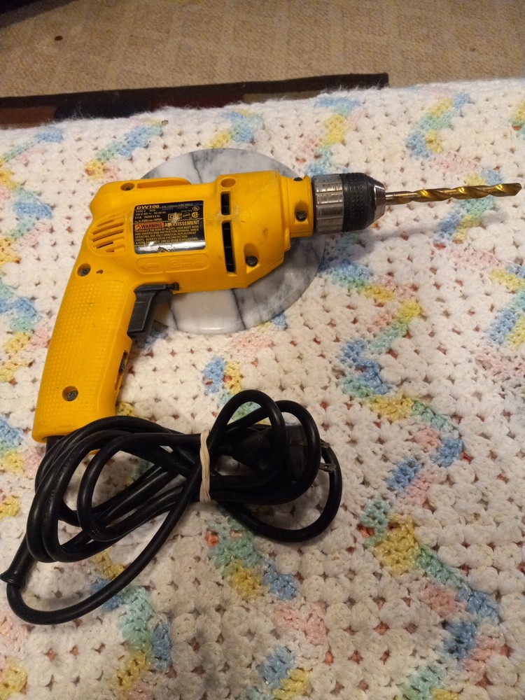 Dewalt Dw106 Corded Drill 3/8(10mm)vsr Drill
