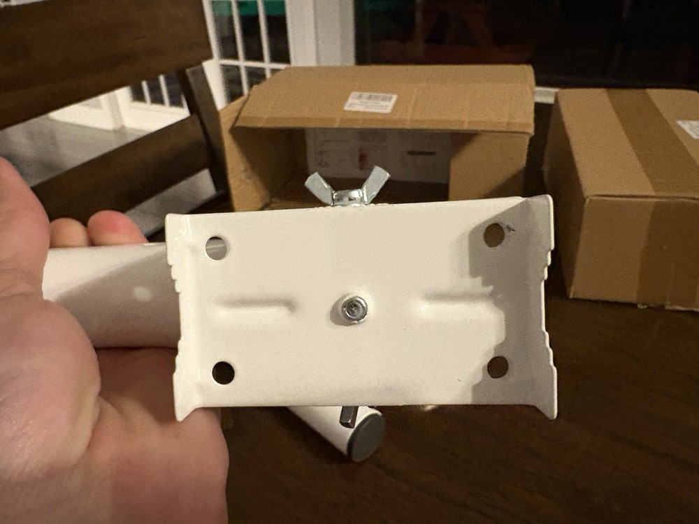 Universal Wireless Point Client CPE Mounting Bracket White Steel