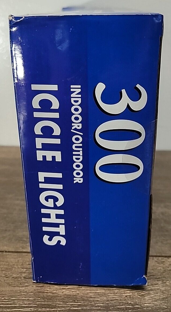 300 Indoor Outdoor Icicle Lights String To String Multi Bulbs White Wire