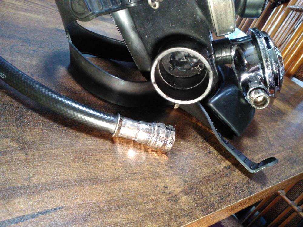 Aqua-Lung Full Face Mask/Regulator for Hookah Dive.