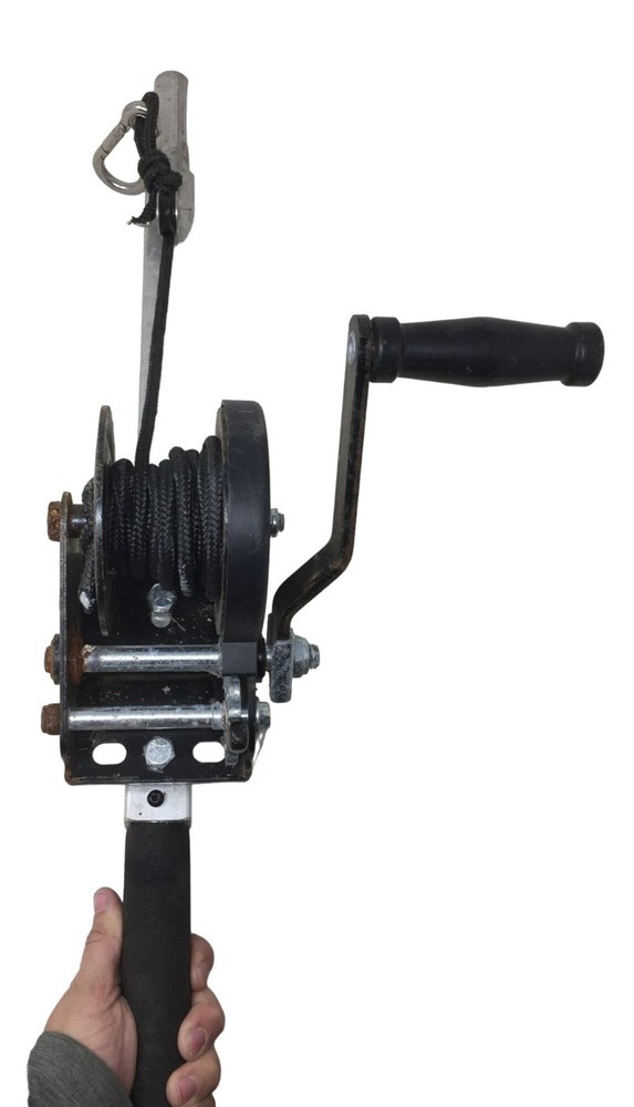 Black and Silver Jun Kaung All Purpose Ratchet Winch Puller