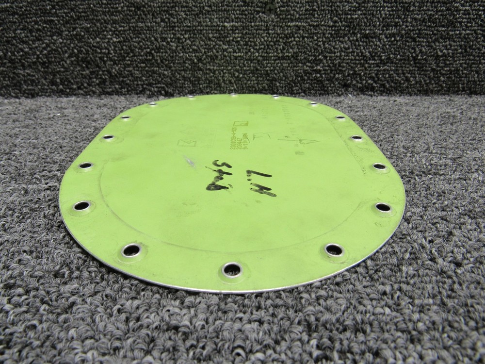 2331059-2 (Alt: 2331059-4-505) LearJet 31A Access Panel