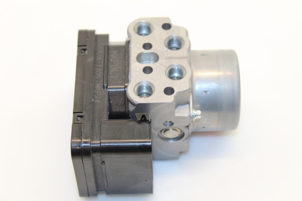 17-19 Honda Cbr1000rr Oem Abs Pump Unit Module D9
